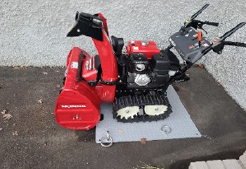 除雪機盗難防止鉄板